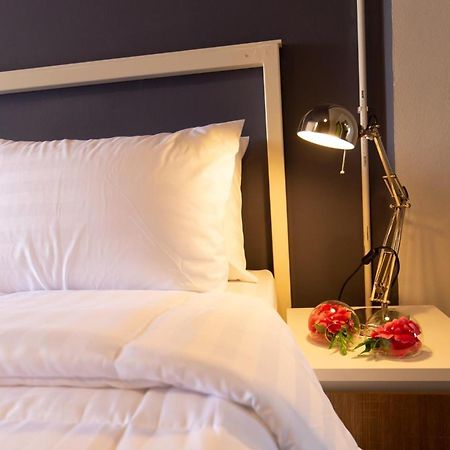 Mango 10 House Hotel Bangkok Ngoại thất bức ảnh
