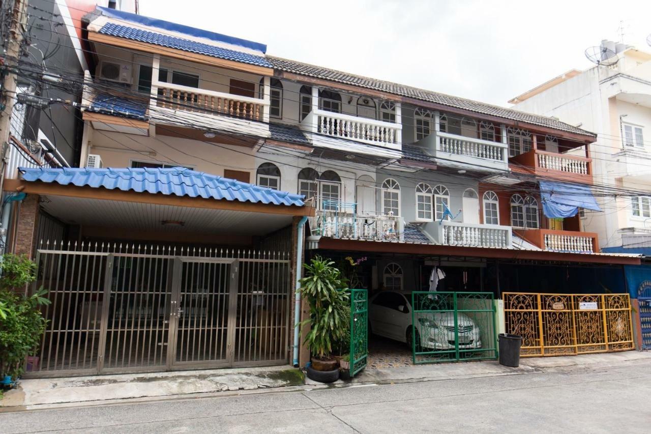 Mango 10 House Hotel Bangkok Ngoại thất bức ảnh