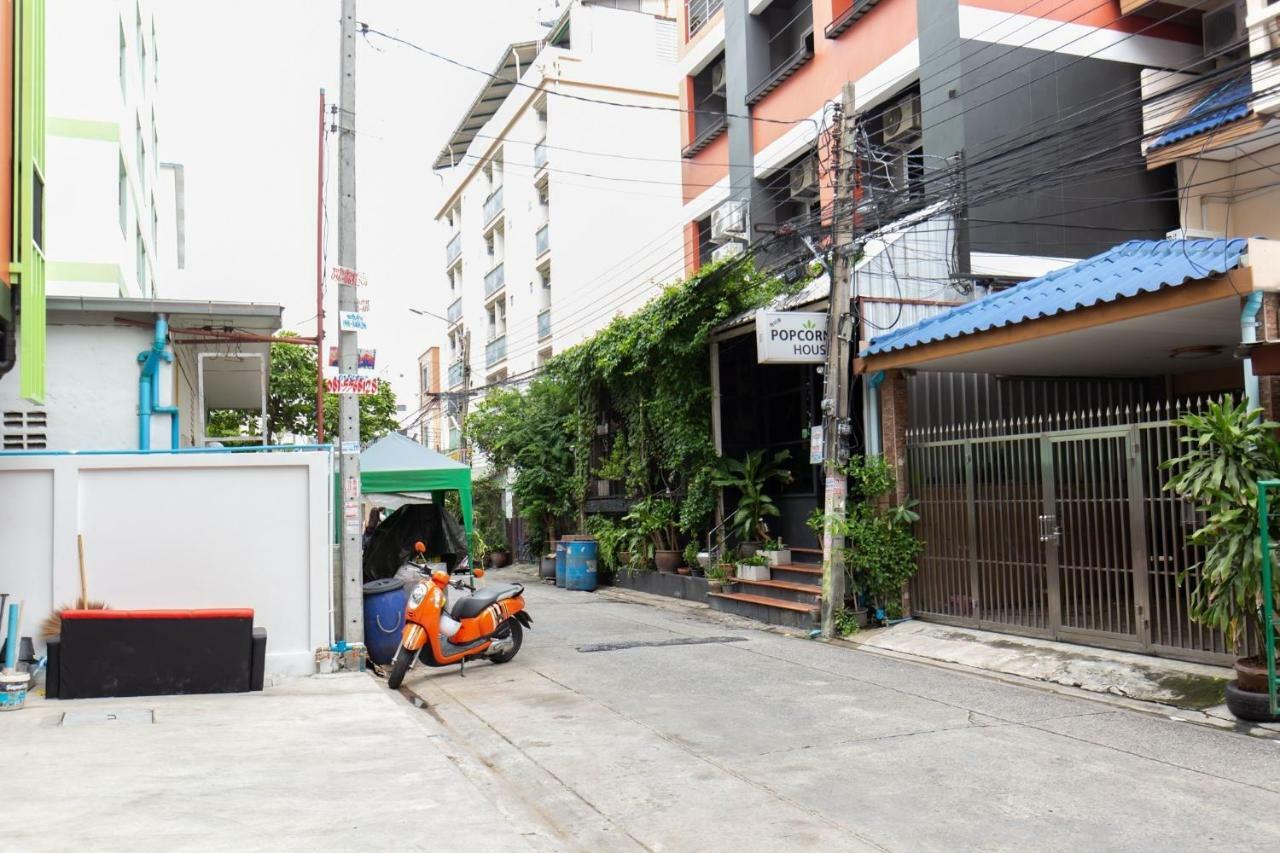 Mango 10 House Hotel Bangkok Ngoại thất bức ảnh