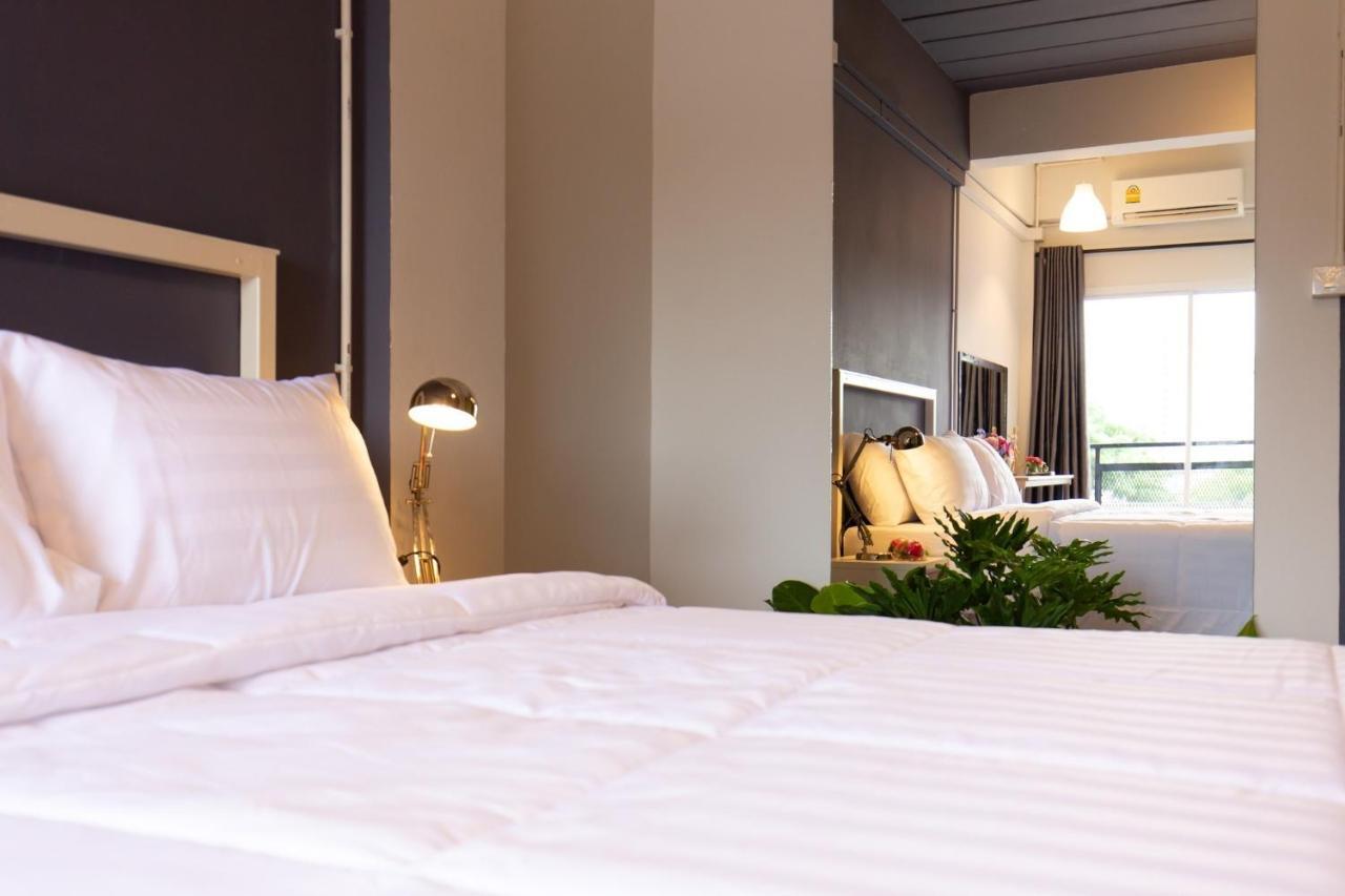 Mango 10 House Hotel Bangkok Ngoại thất bức ảnh