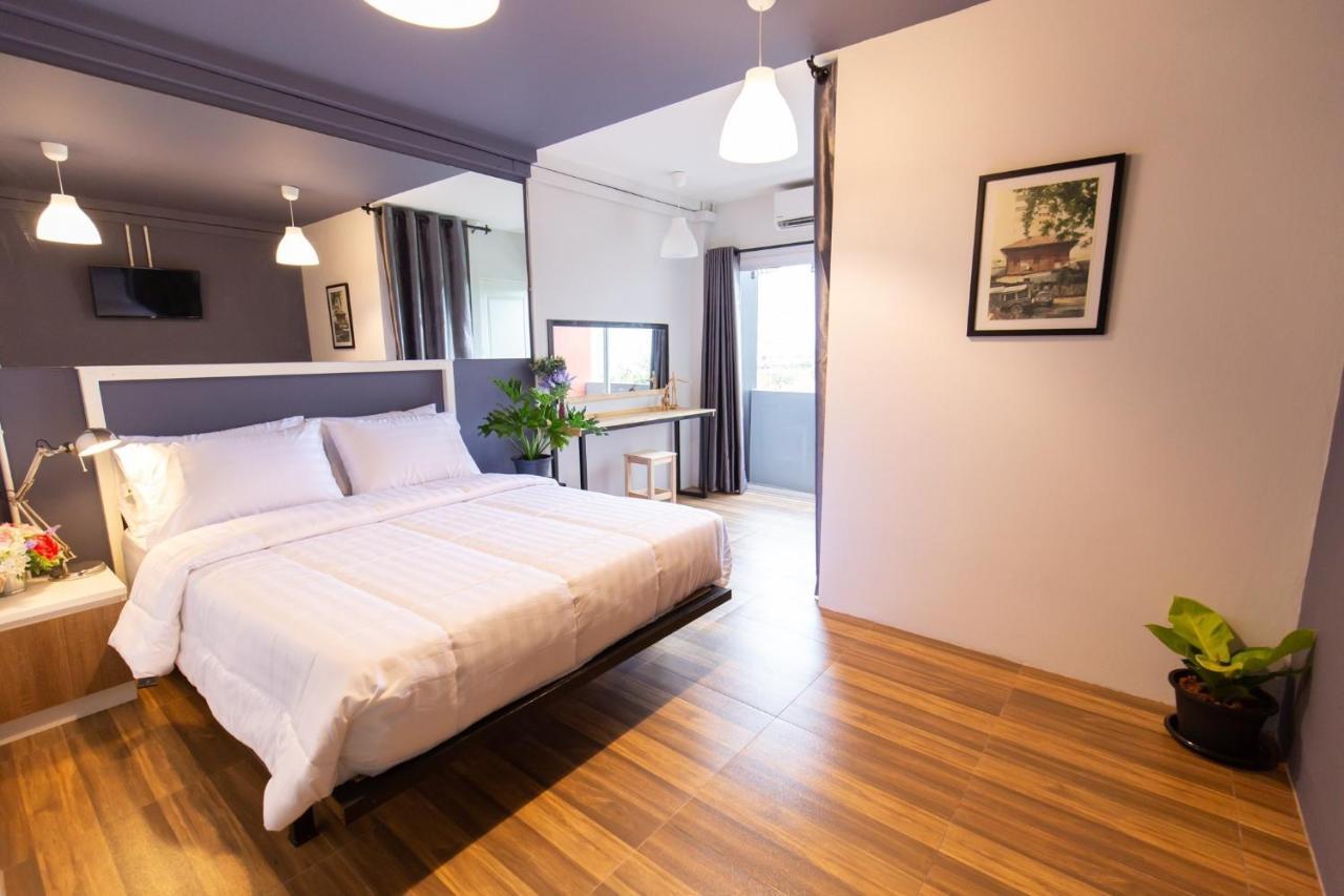 Mango 10 House Hotel Bangkok Ngoại thất bức ảnh